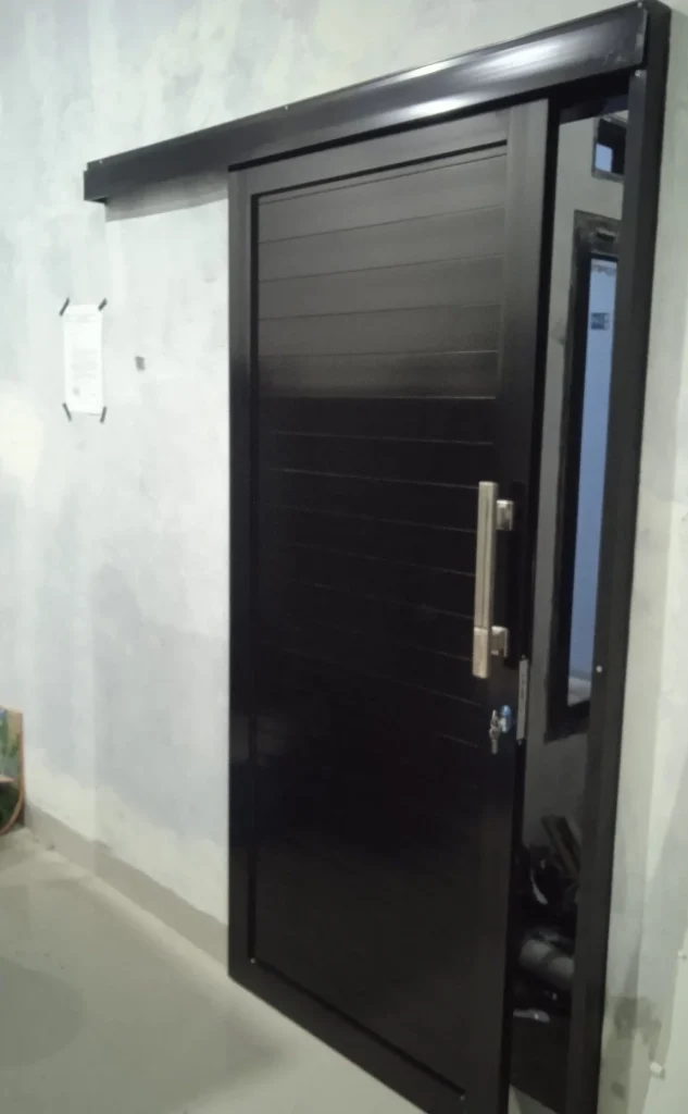 Desain Pintu Sliding Aluminium Full