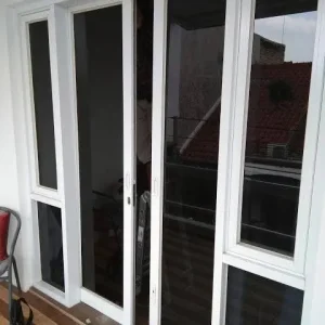 Model Pintu Panel Kaca dengan Lapisan Kaca Film