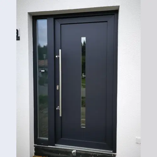 Pintu Minimalis Kaca Tengah Modern