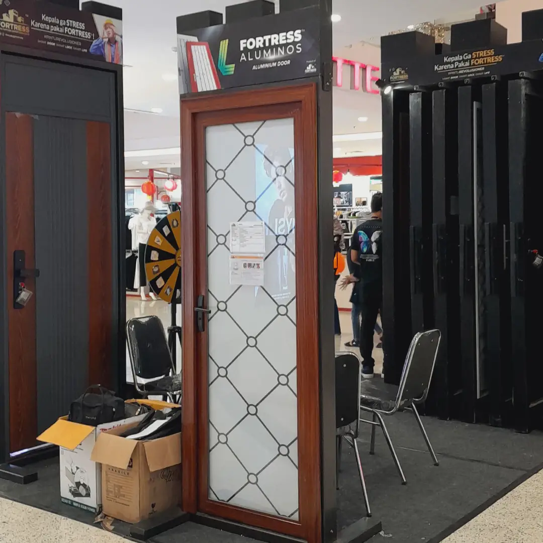 pintu aluminos kamar mandi