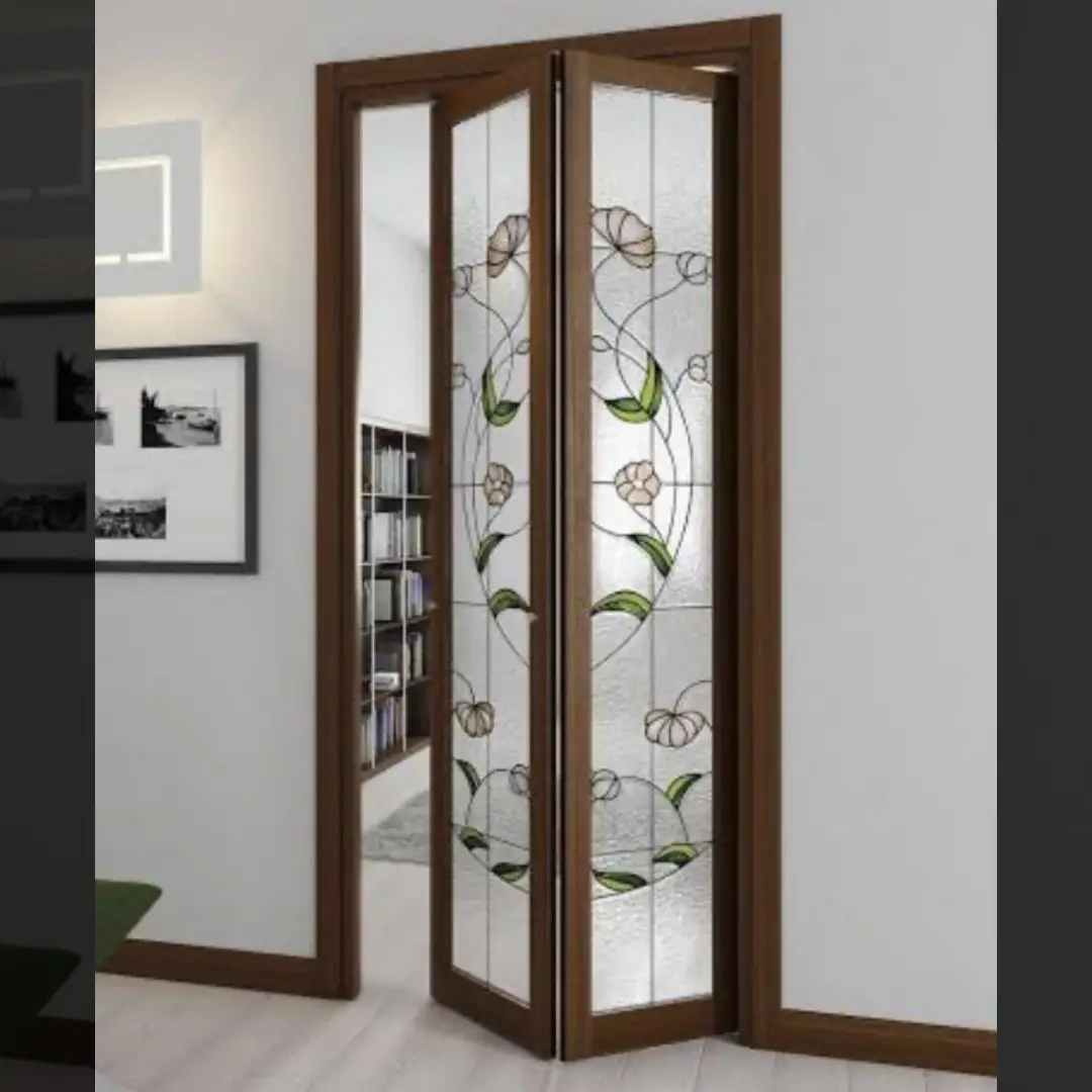 Pintu Geser Lipat dengan Kaca Motif Bunga