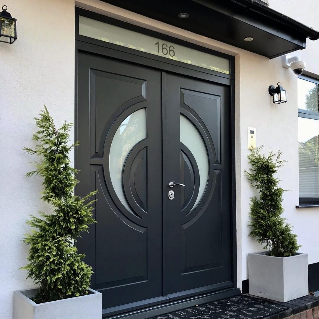 Pintu Aluminium Double Door Motif Bulan Sabit