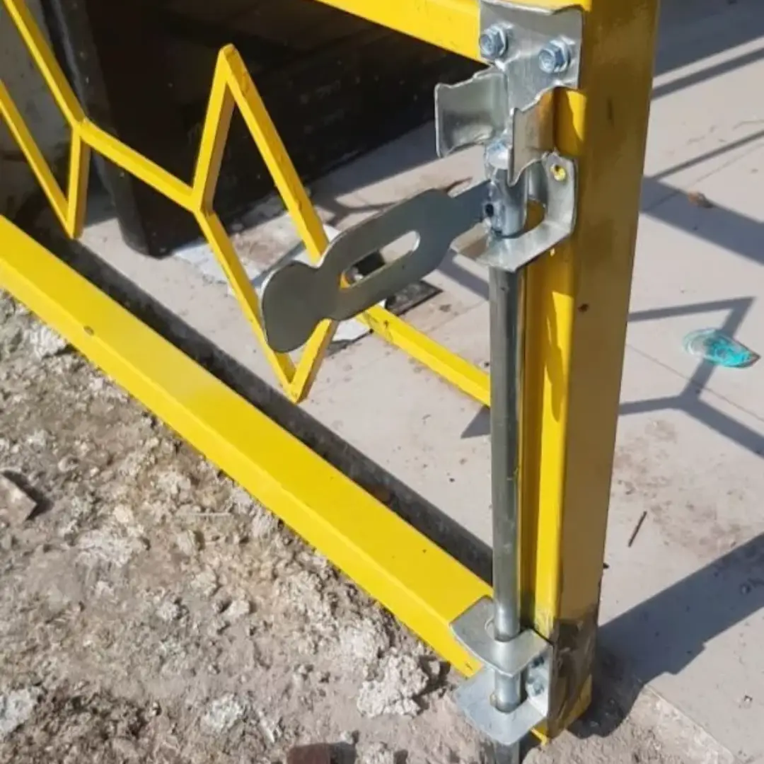 Slot Pintu Bawah Ukuran Besar