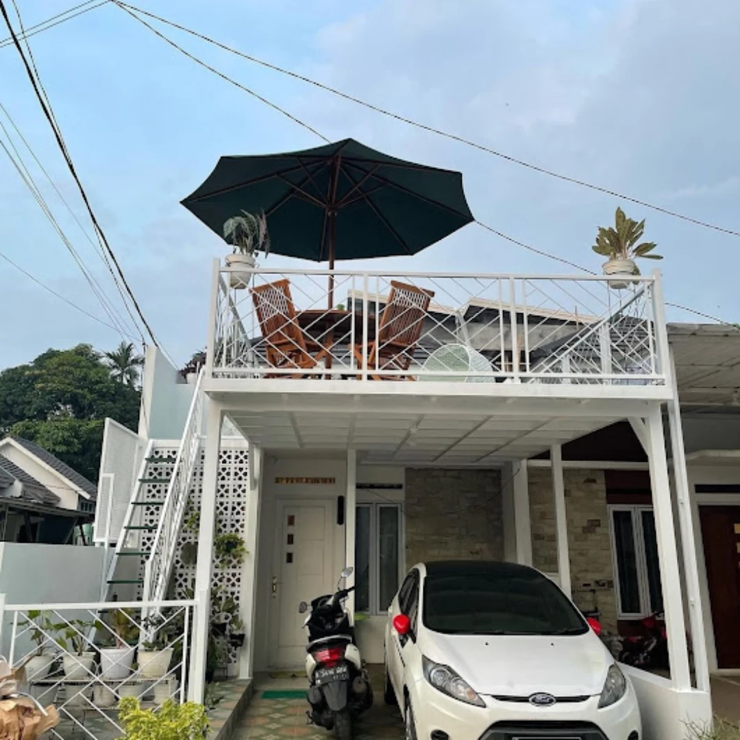 Rooftop Kanopi Minimalis yang Nyaman untuk Bersantai