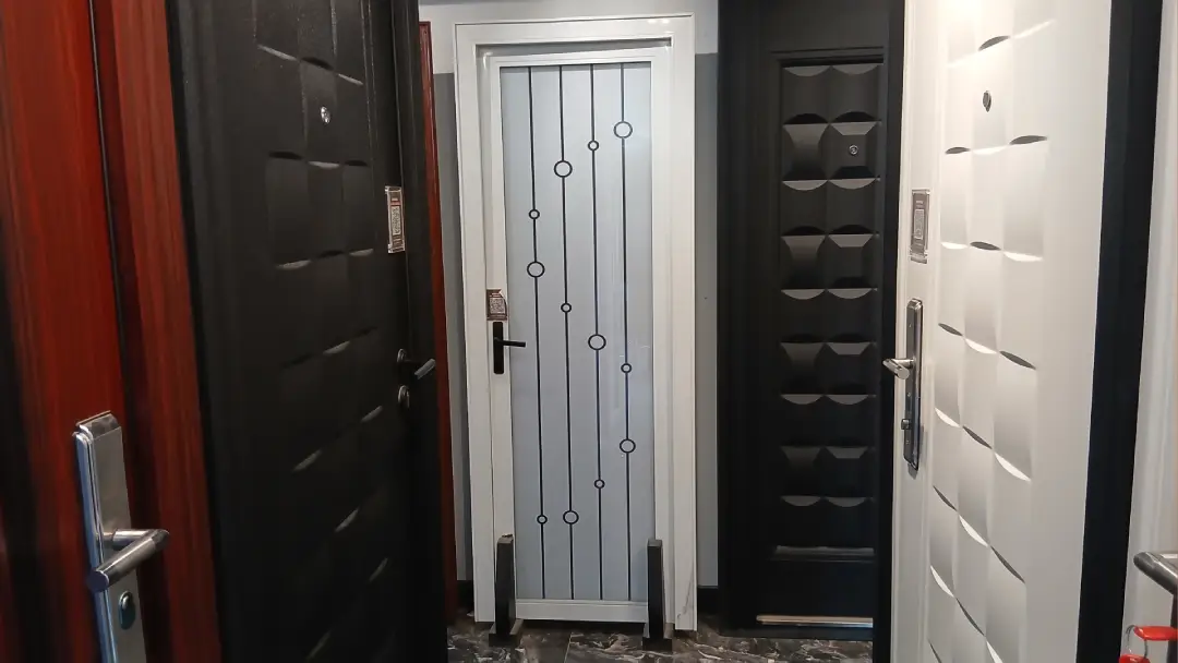 toko pintu kamar mandi aluminium terdekat